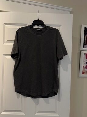 BUCK MASON men’s Slub Curved Hem Tee